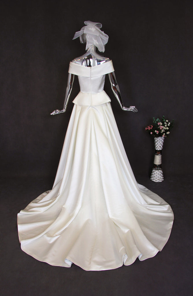 Off the Shoulder Split Ivory Long Wedding Dress with Short Train, 220002